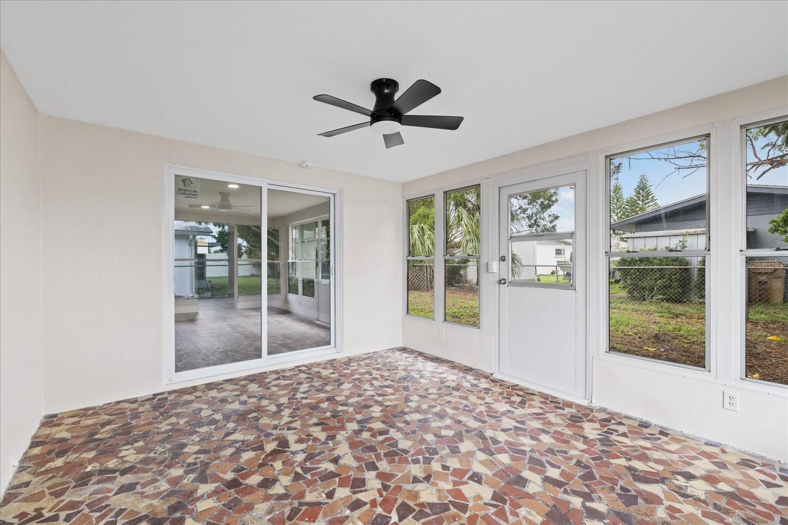 9401 GLEN MOOR LN — photo 33