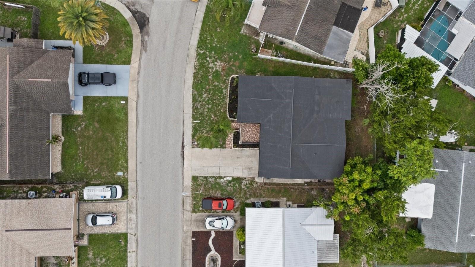 9401 GLEN MOOR LN — photo 41