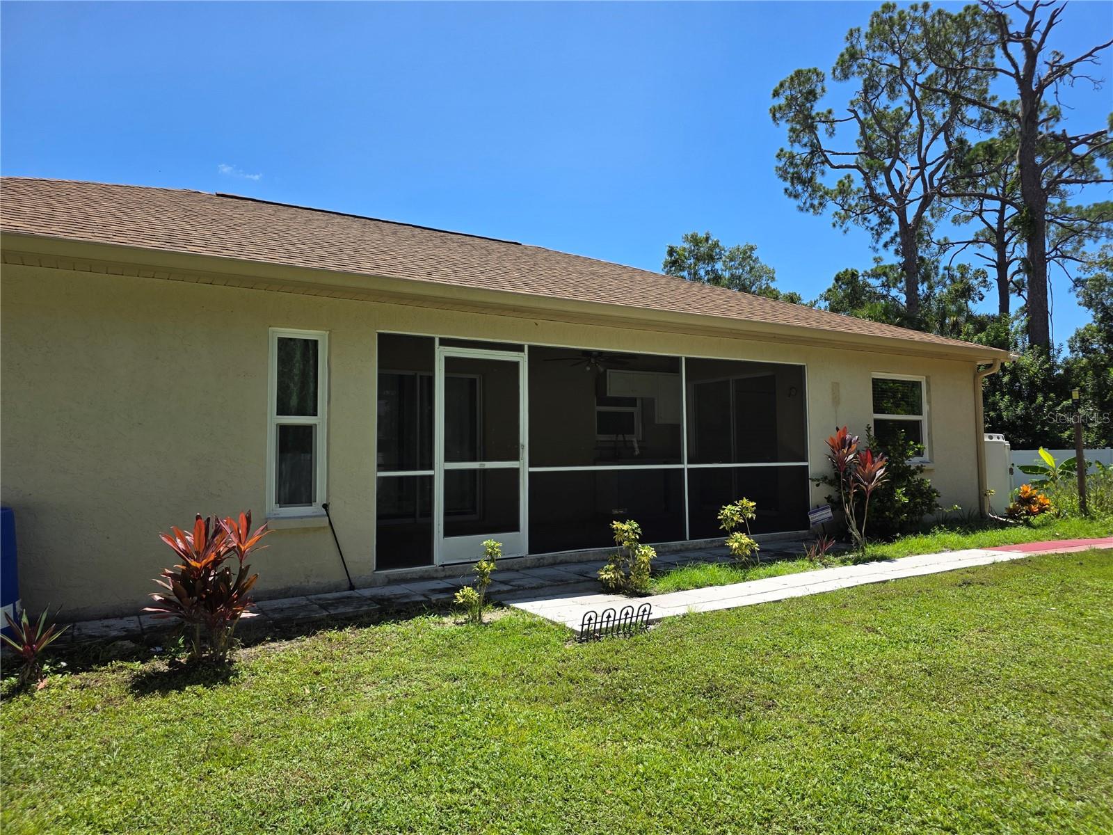 4943 BECKHAM CT — photo 34
