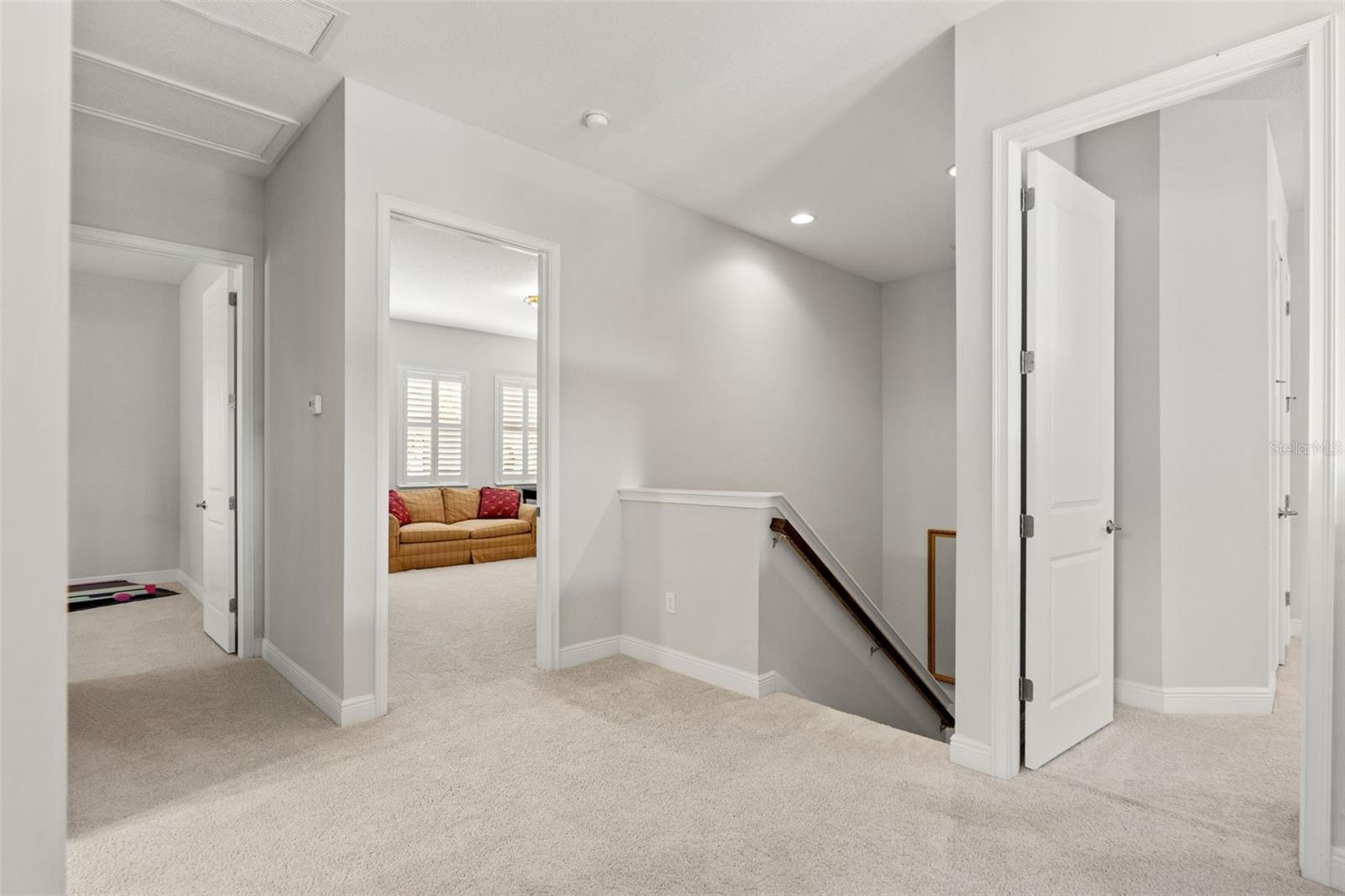 2112 CARROLL LANDING DR — photo 32