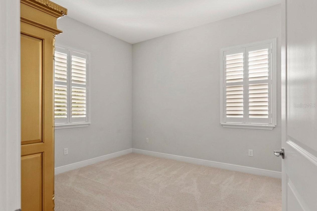 2112 CARROLL LANDING DR — photo 34
