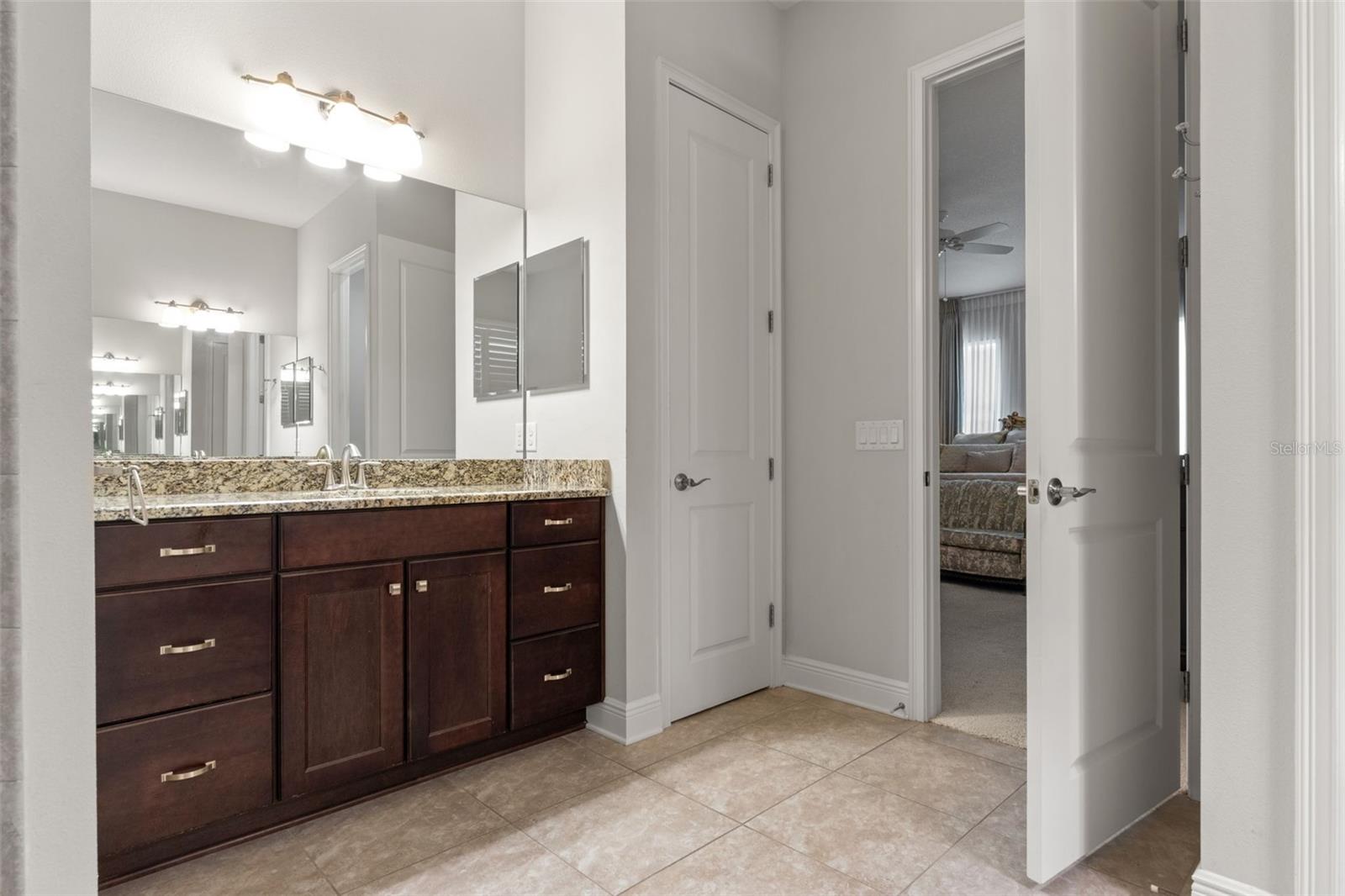 2112 CARROLL LANDING DR — photo 27