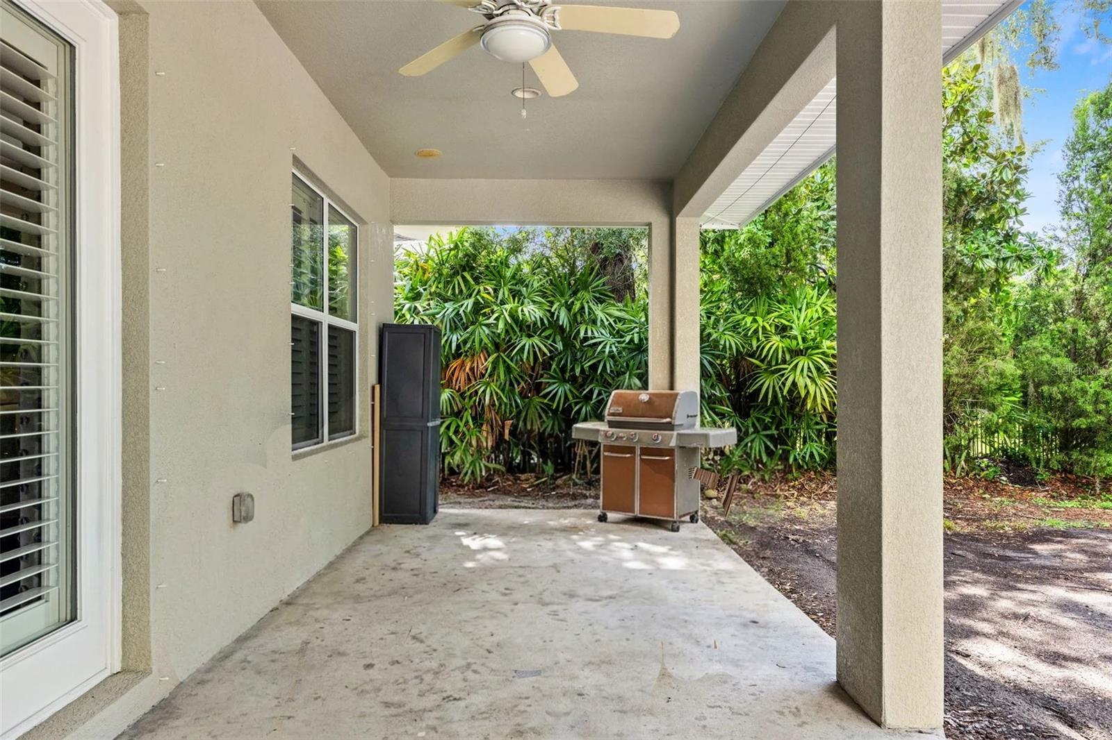 2112 CARROLL LANDING DR — photo 18
