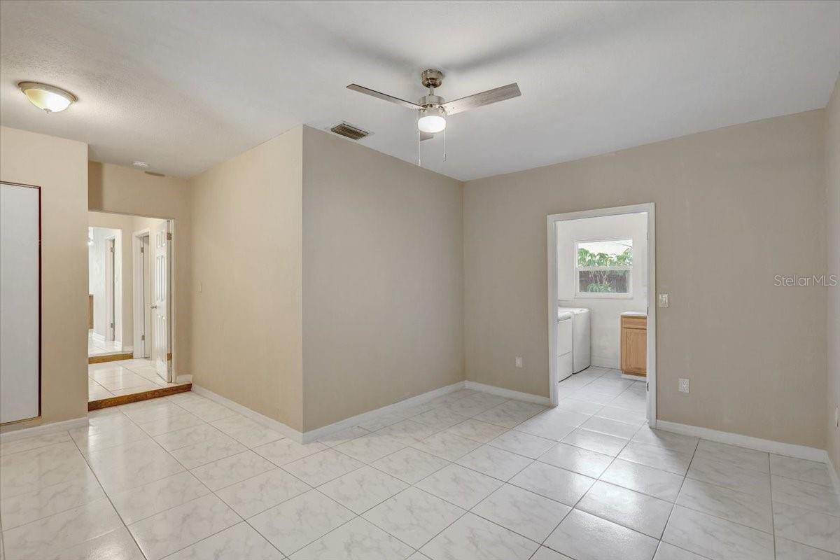 2901 DR MARTIN LUTHER KING JR ST S — photo 39