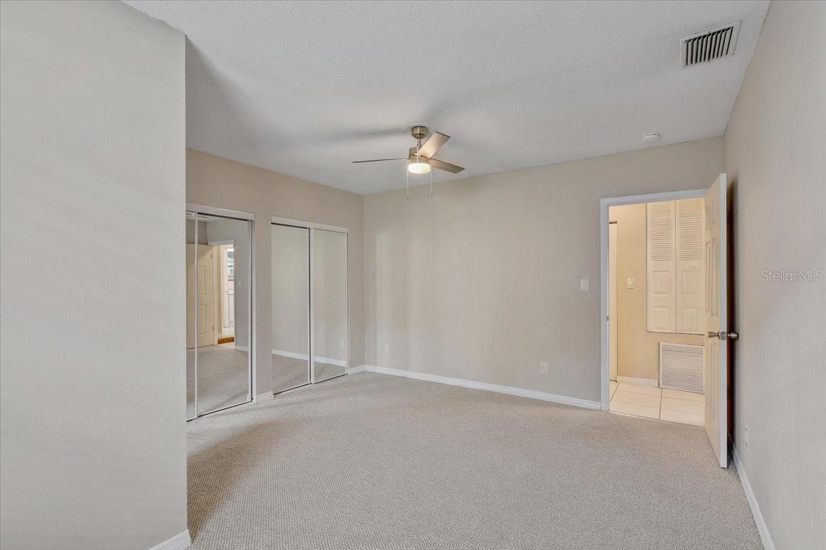 2901 DR MARTIN LUTHER KING JR ST S — photo 33