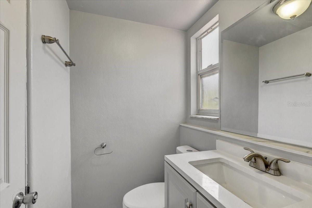 2901 DR MARTIN LUTHER KING JR ST S — photo 35