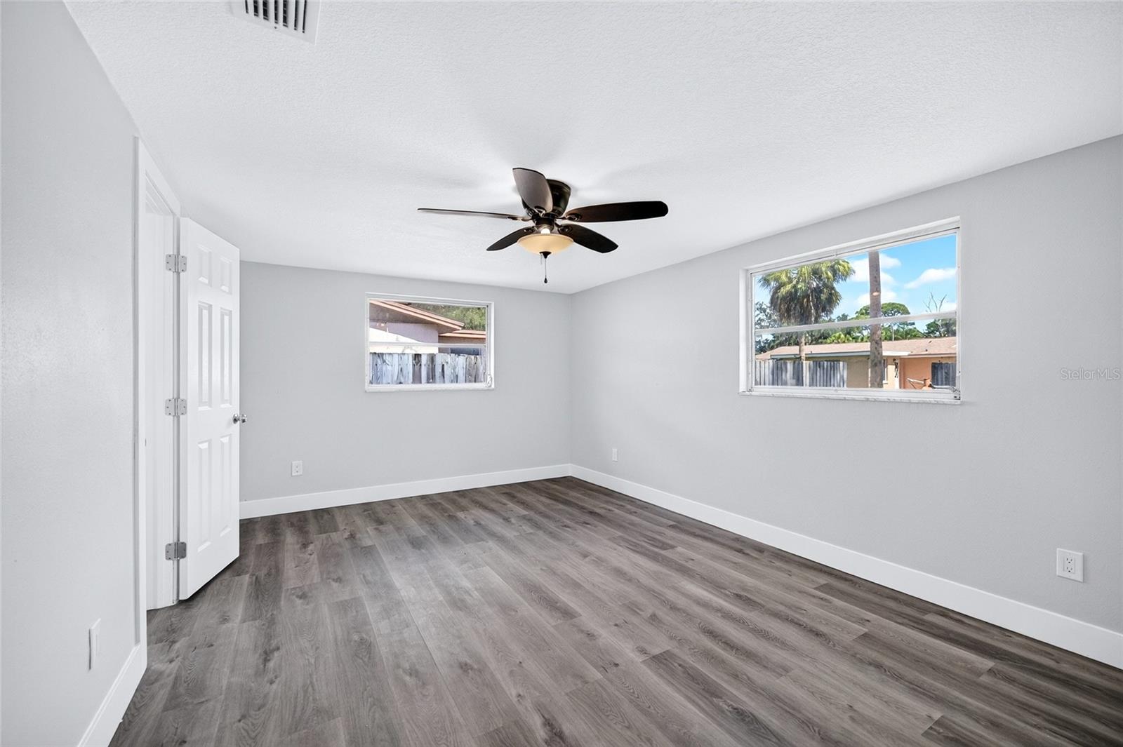 5627 BERLIN DR — photo 28