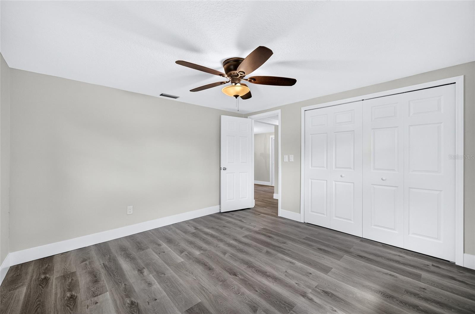 5627 BERLIN DR — photo 36