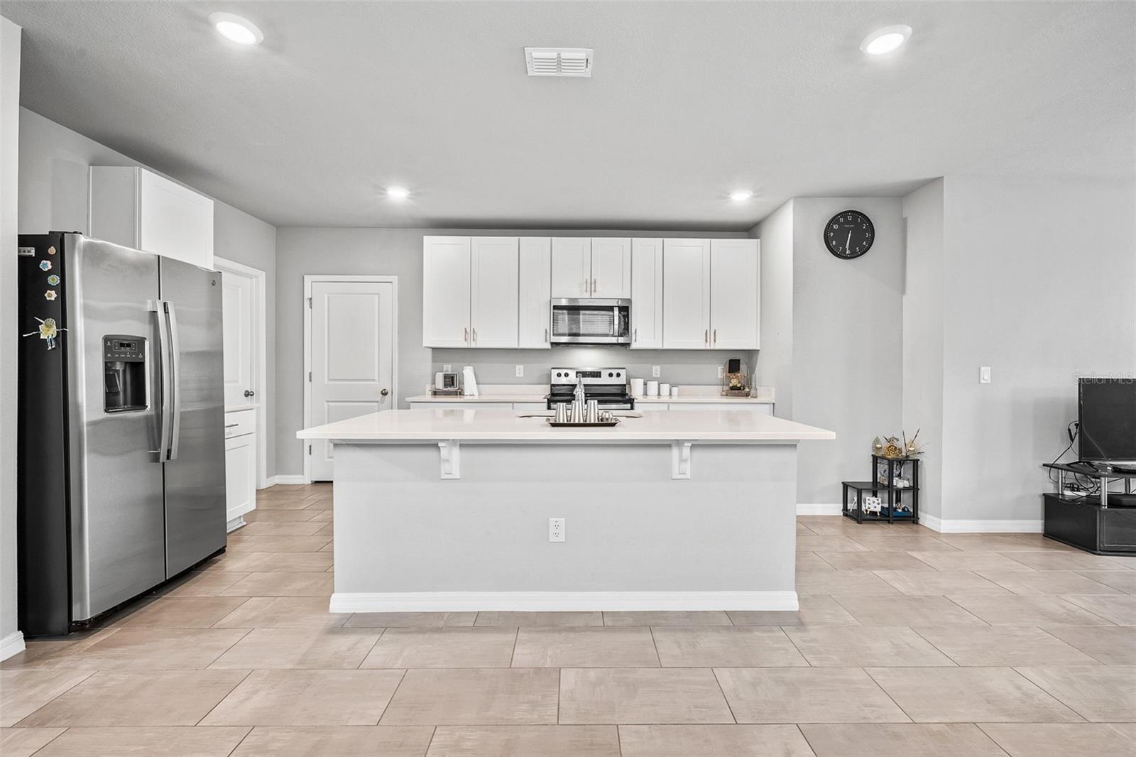 3361 FRESNO PL — photo 13
