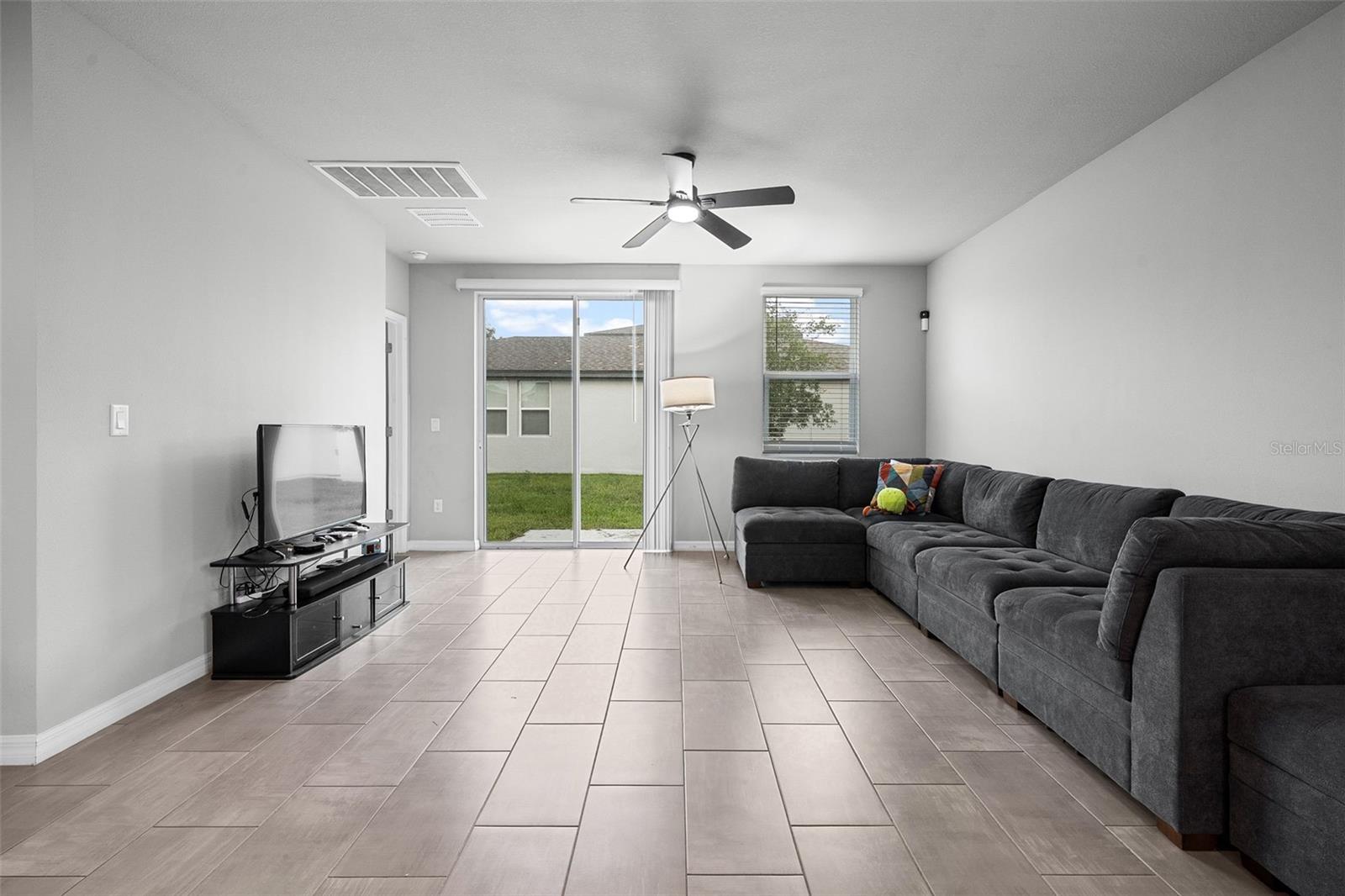 3361 FRESNO PL — photo 18