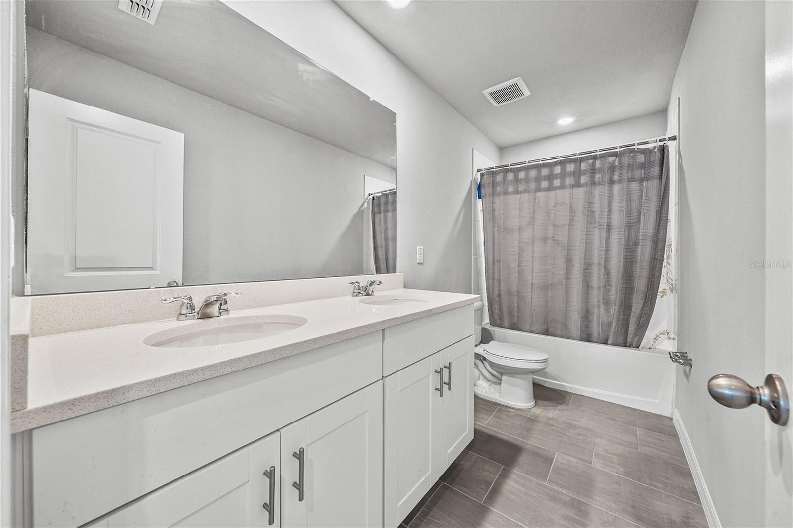 3361 FRESNO PL — photo 36