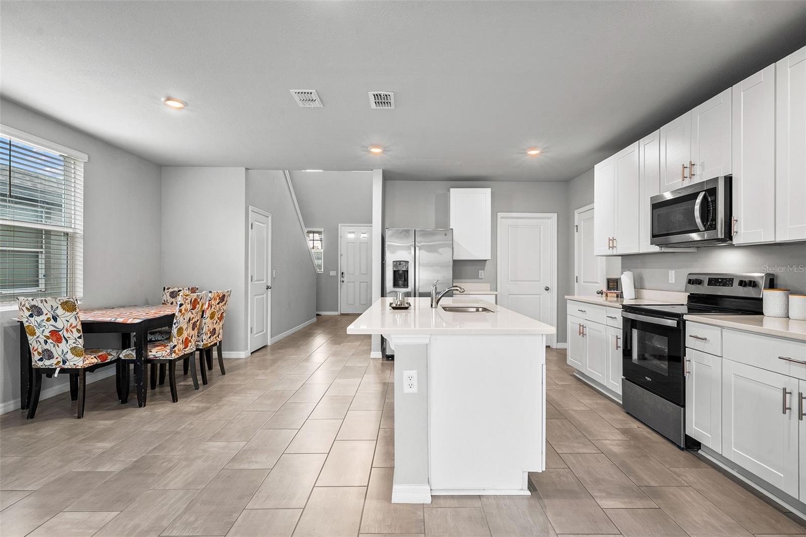 3361 FRESNO PL — photo 15