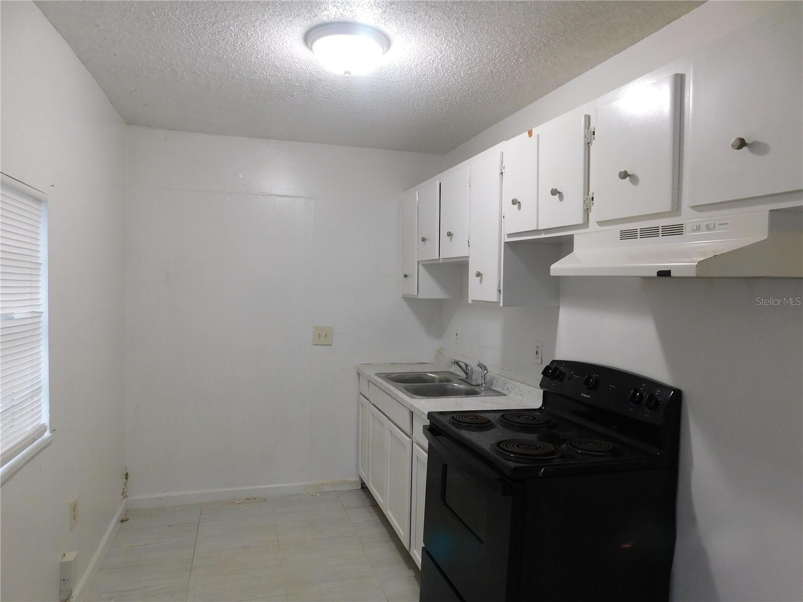 1402 MALUHIA DR — photo 21