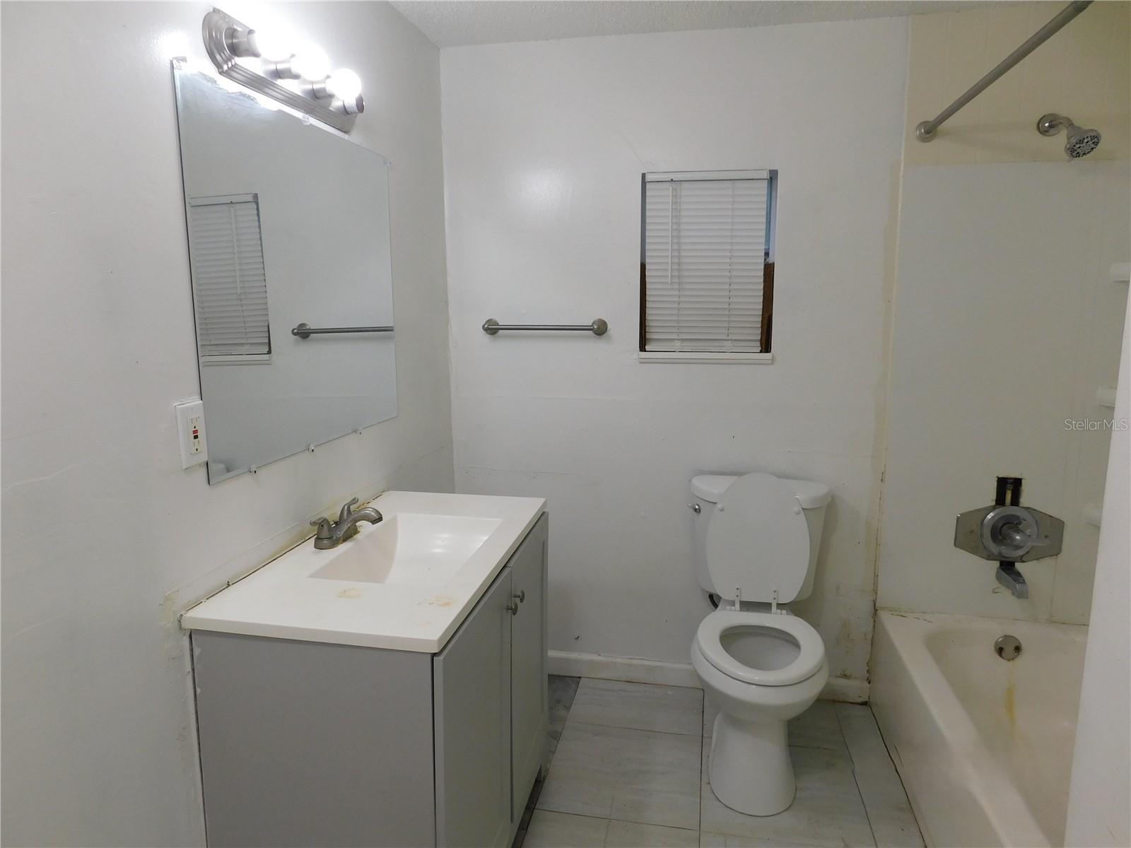 1402 MALUHIA DR — photo 25