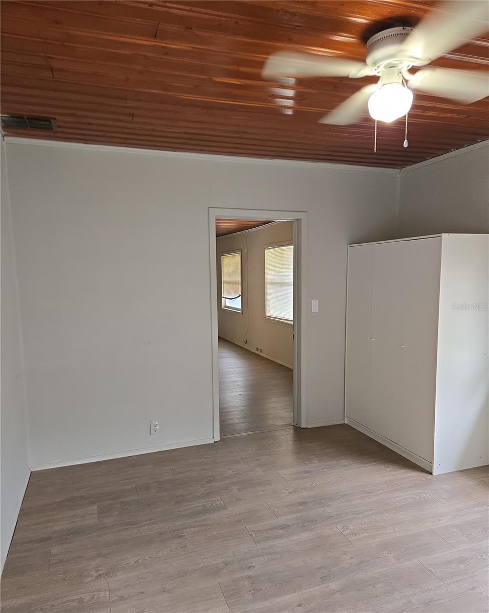 1402 MALUHIA DR — photo 9