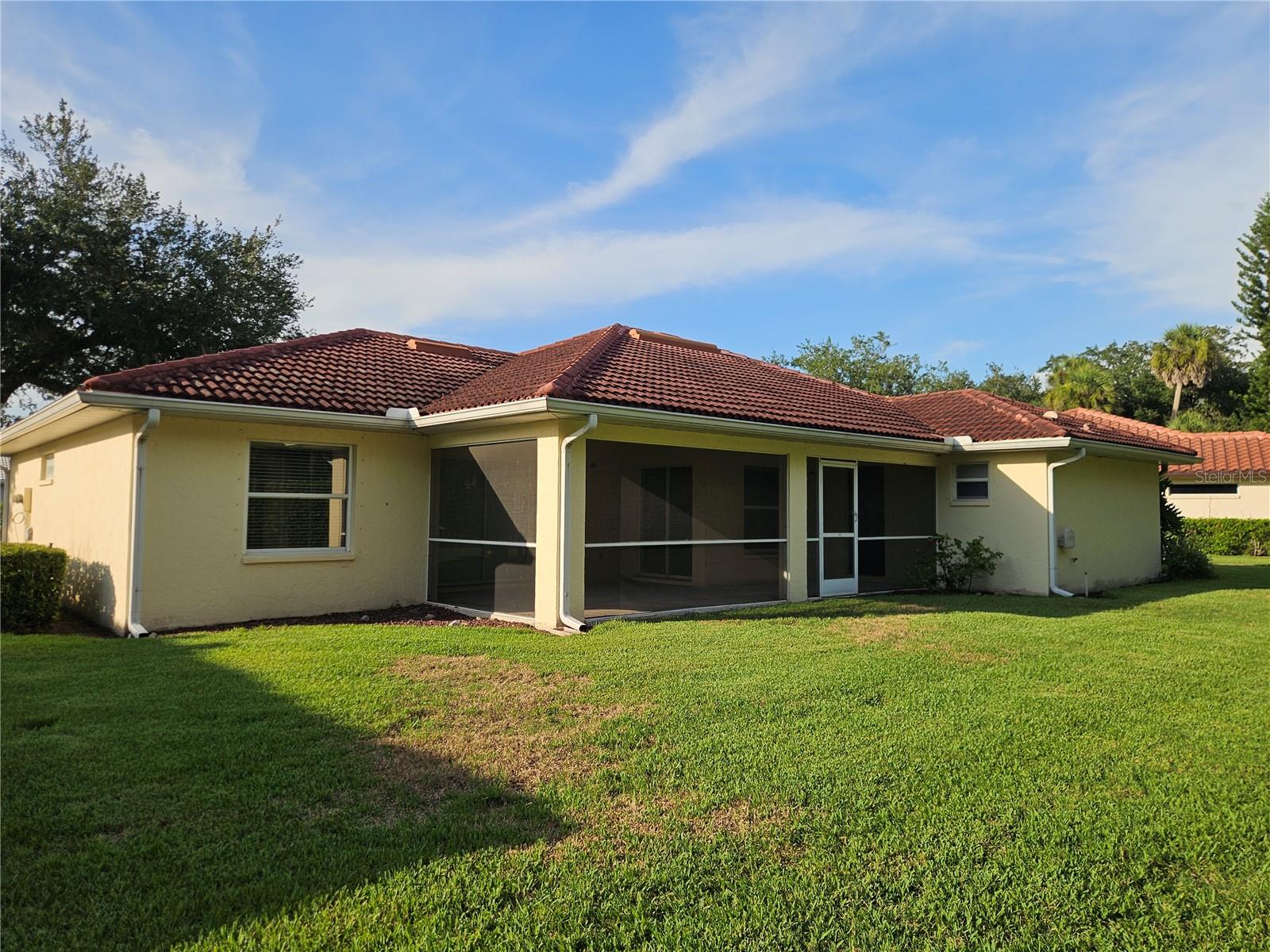 6628 DEERING CIR — photo 3