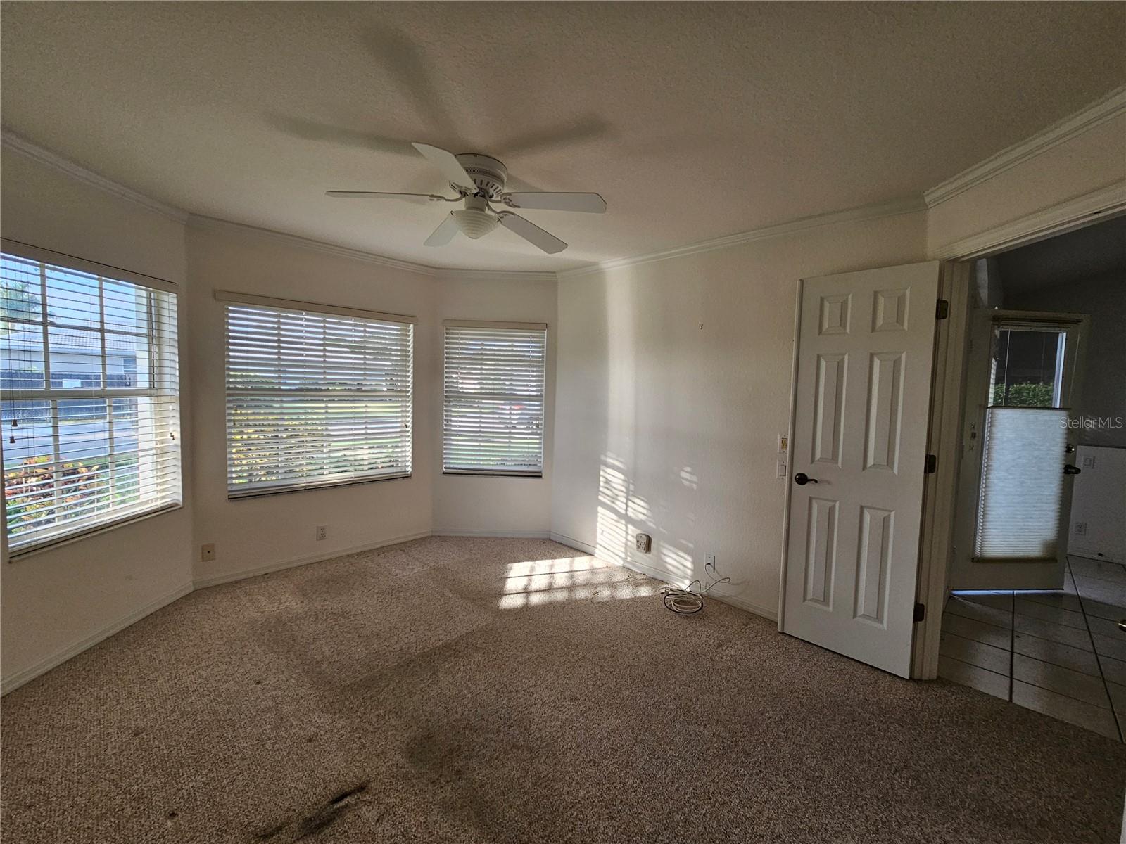 6628 DEERING CIR — photo 6