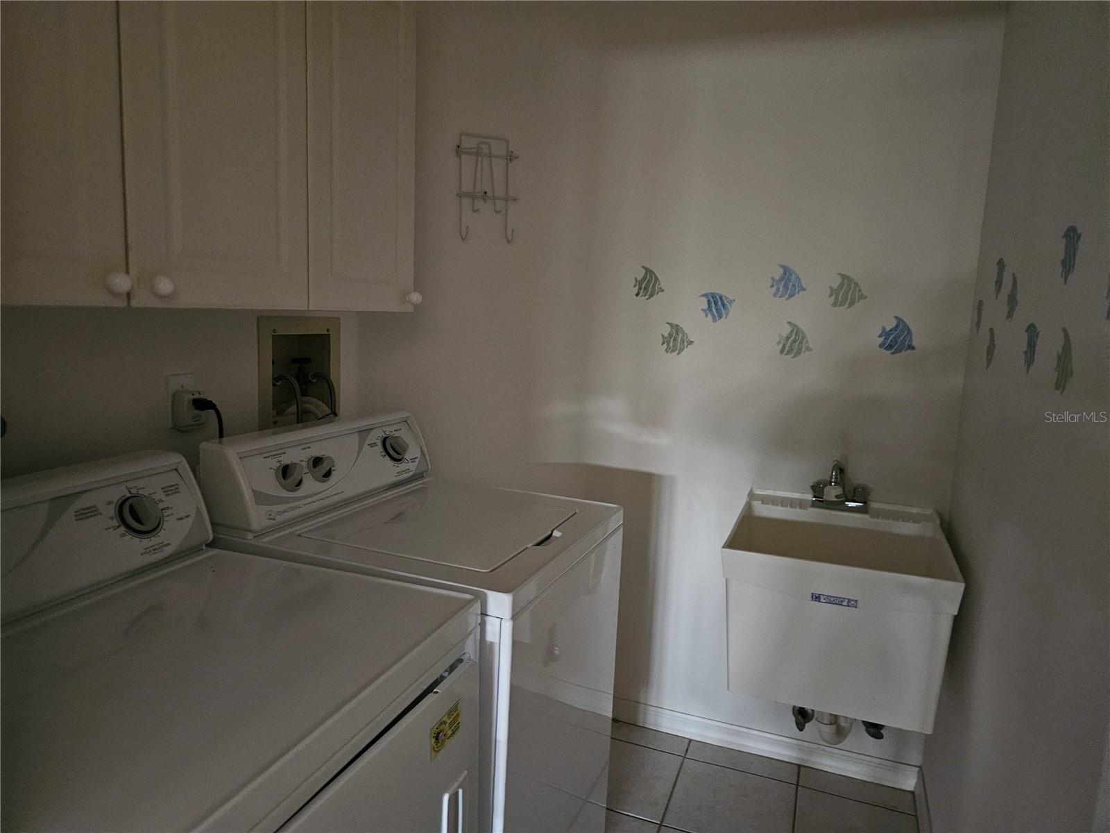 6628 DEERING CIR — photo 16