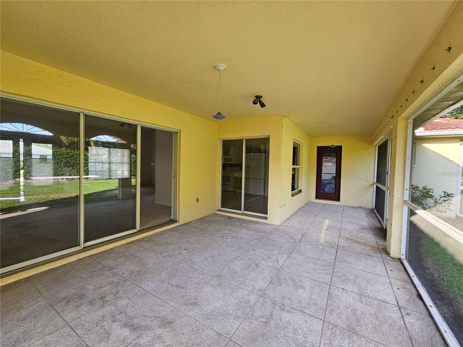 6628 DEERING CIR — photo 20
