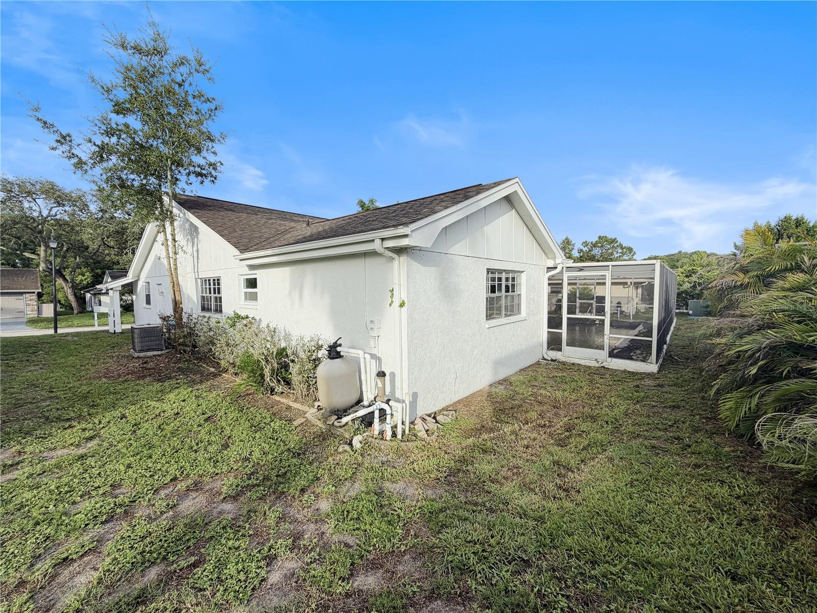 12407 WEATHERSTONE ROW — photo 39
