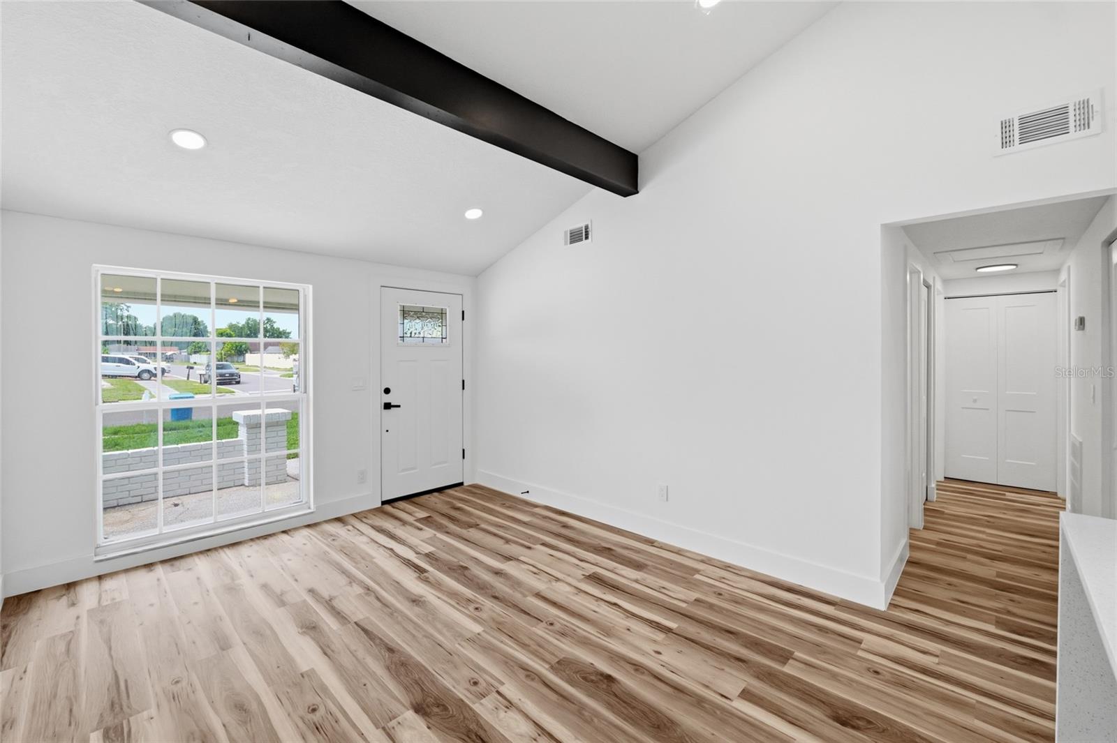 8602 BRIAR GROVE CIR — photo 10