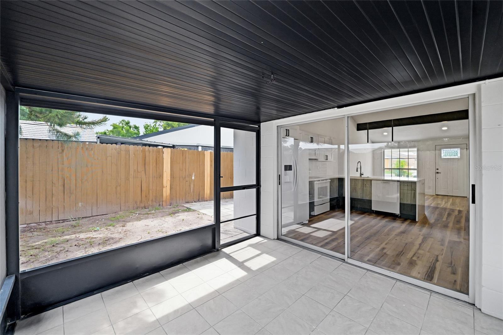 8602 BRIAR GROVE CIR — photo 19