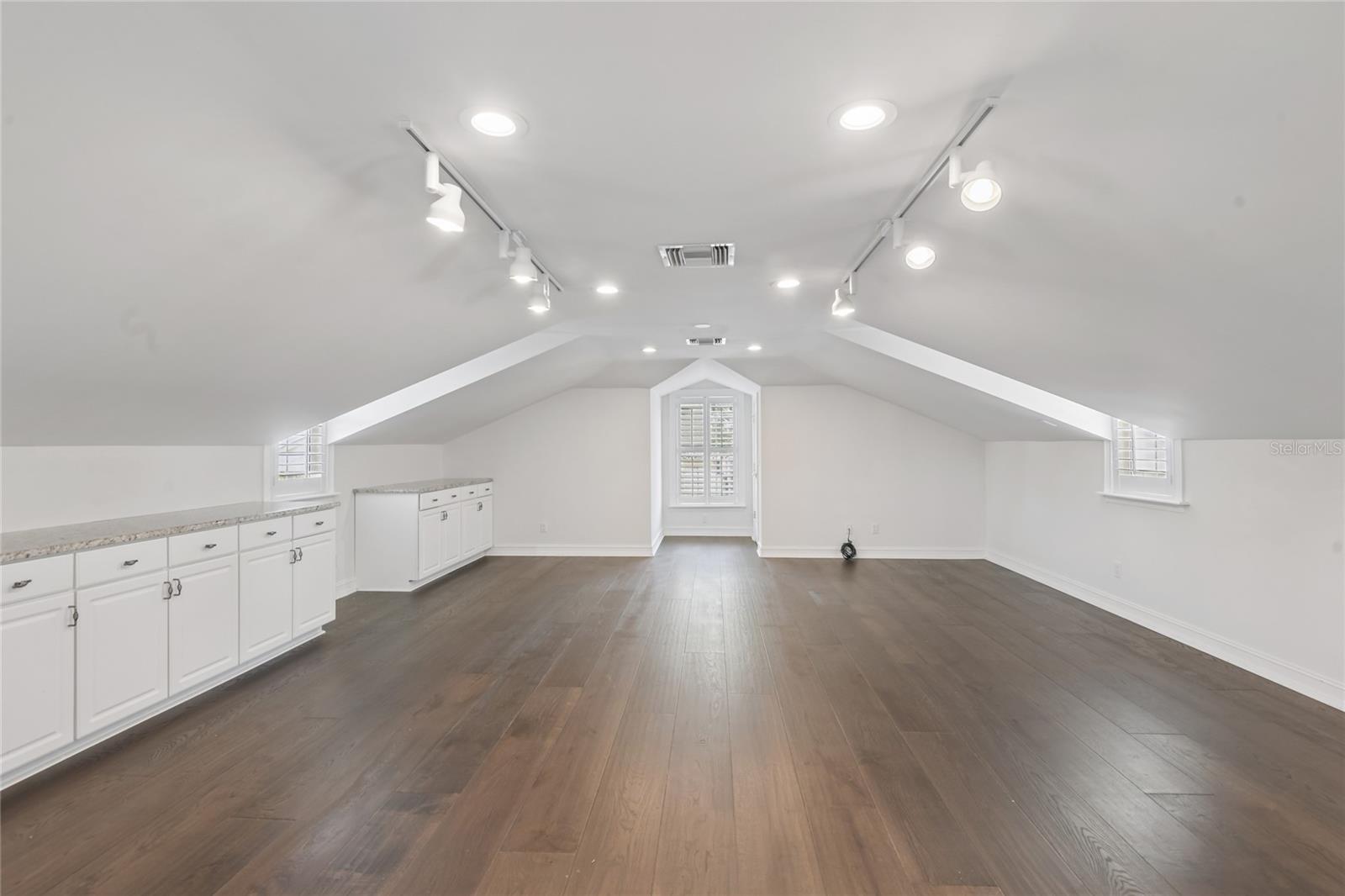 5105 W NEPTUNE WAY — photo 34