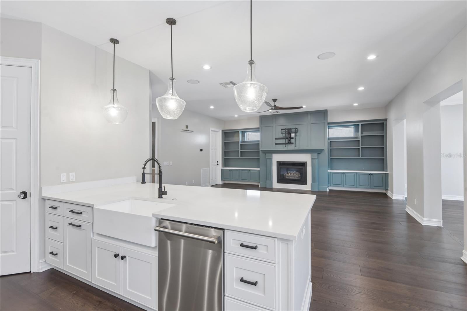 5105 W NEPTUNE WAY — photo 16