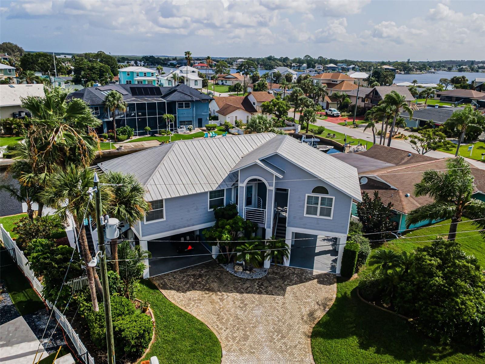 8001 BRIGHTON DR — photo 9