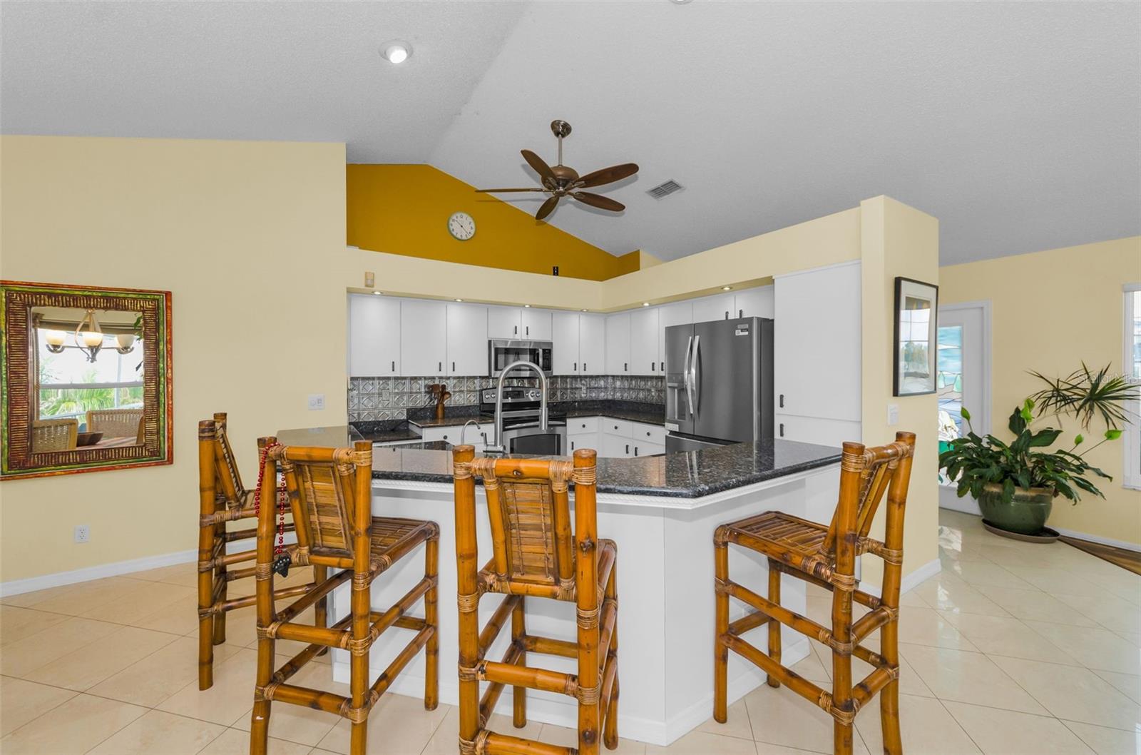 8001 BRIGHTON DR — photo 34