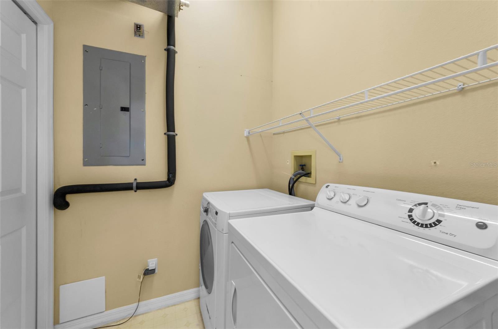 8001 BRIGHTON DR — photo 48