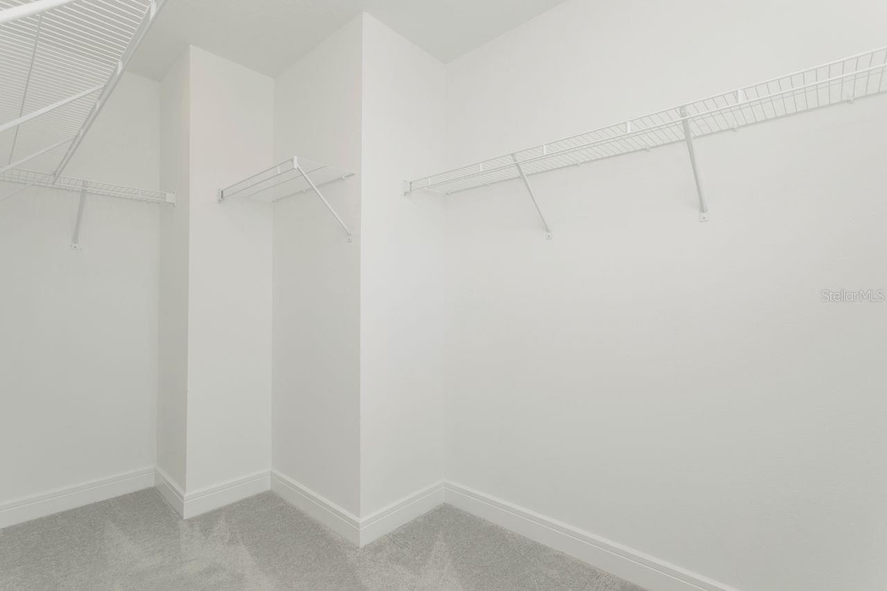 9909 LONGMEADOW AVE — photo 24