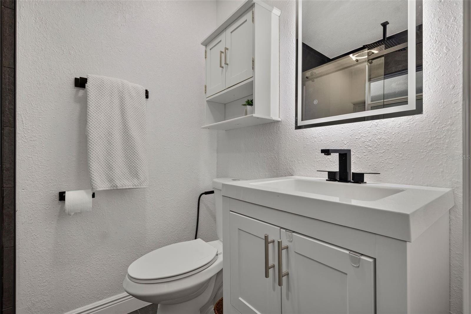 1435 BURNING TREE RD — photo 36