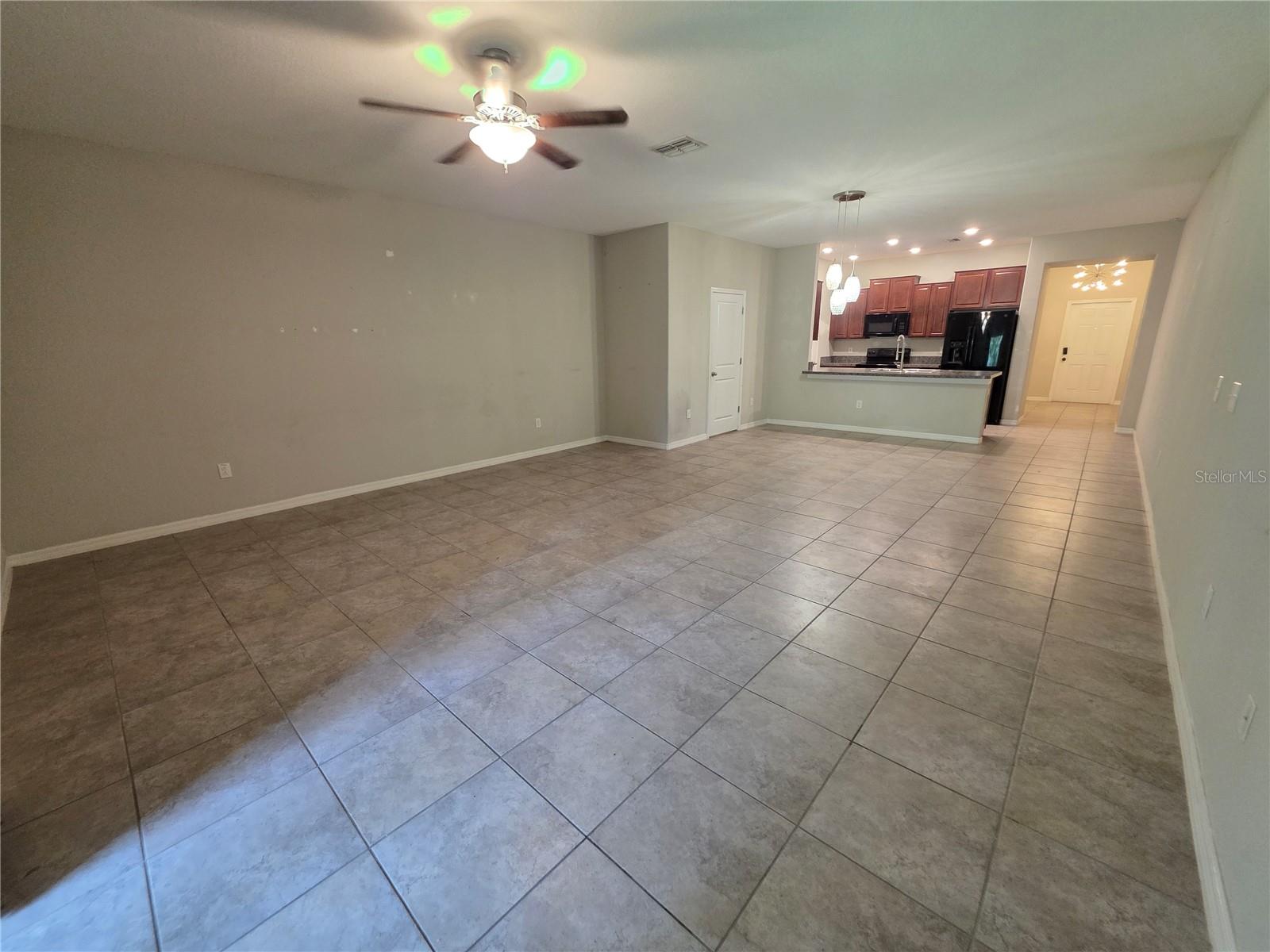 10676 LAKE MONTAUK DR — photo 8