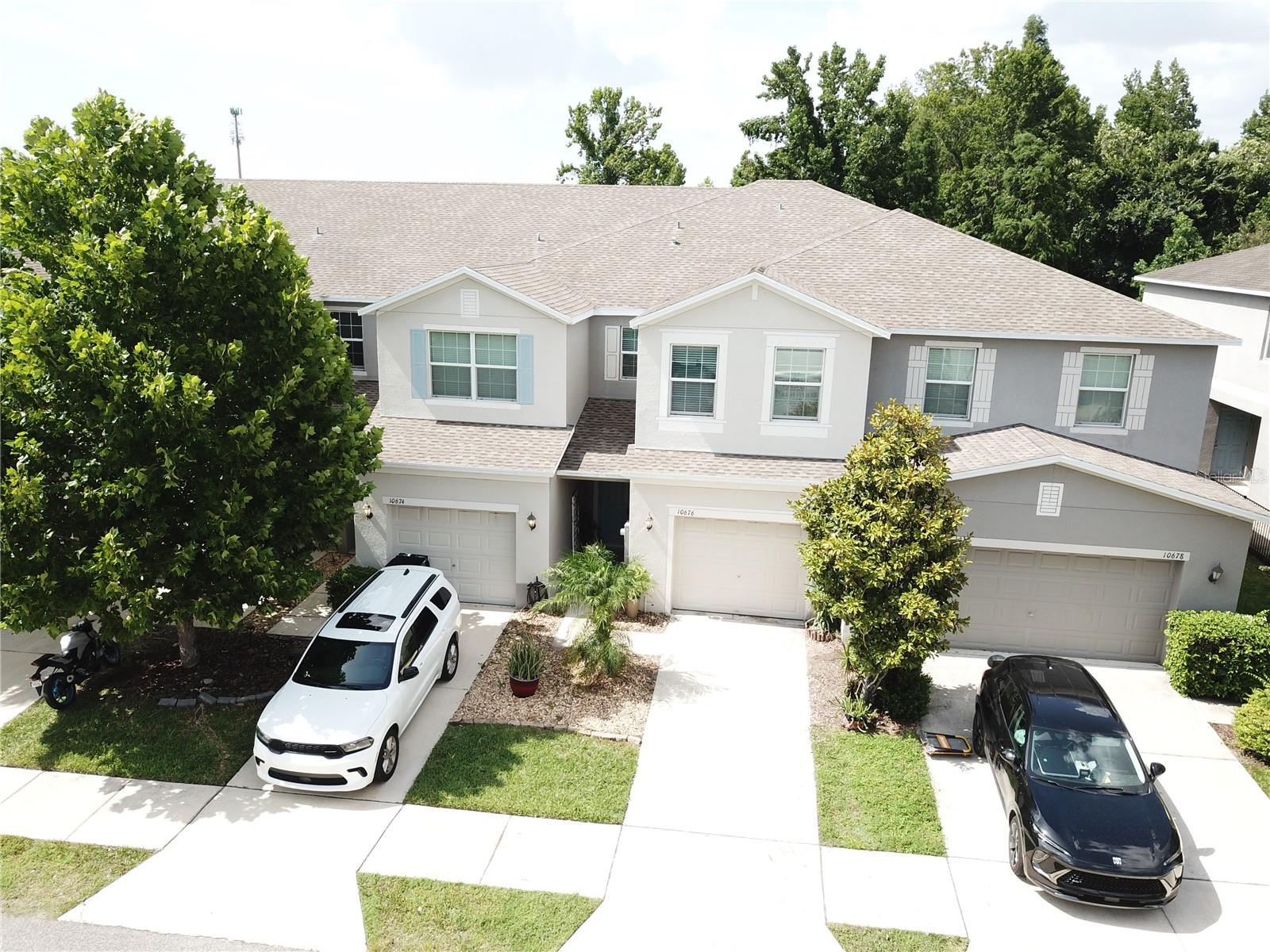 10676 LAKE MONTAUK DR — photo 2