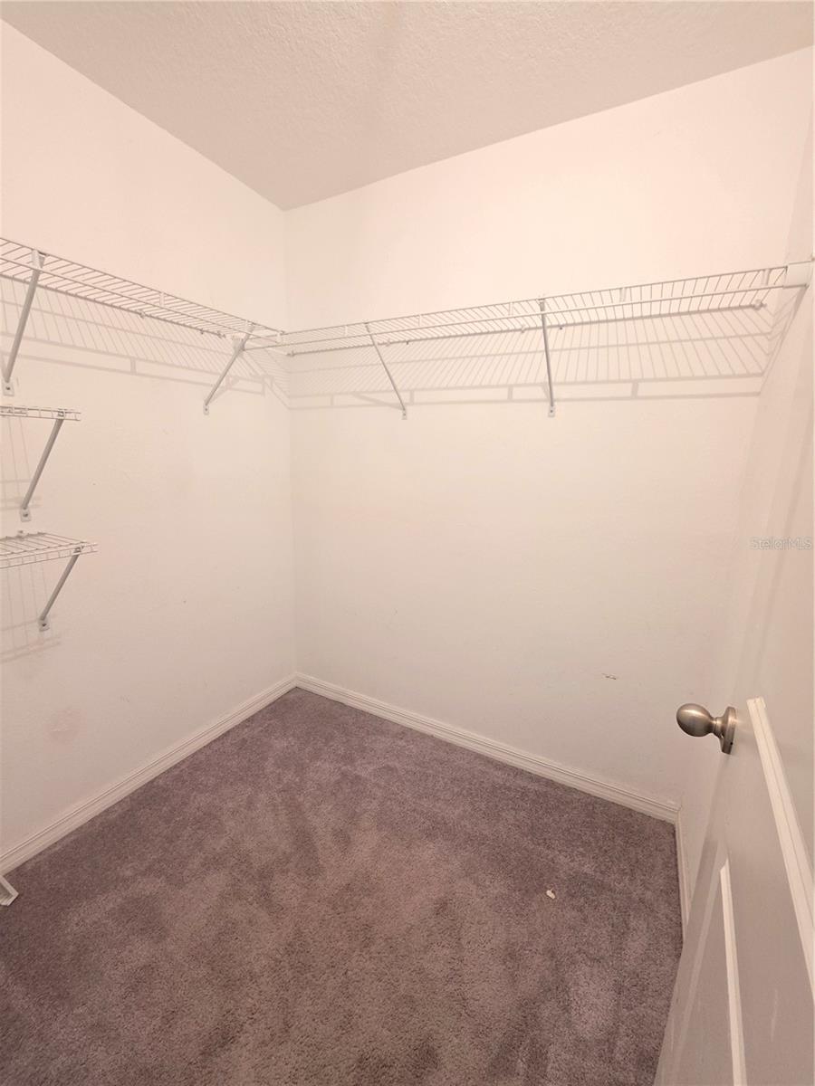 10676 LAKE MONTAUK DR — photo 19
