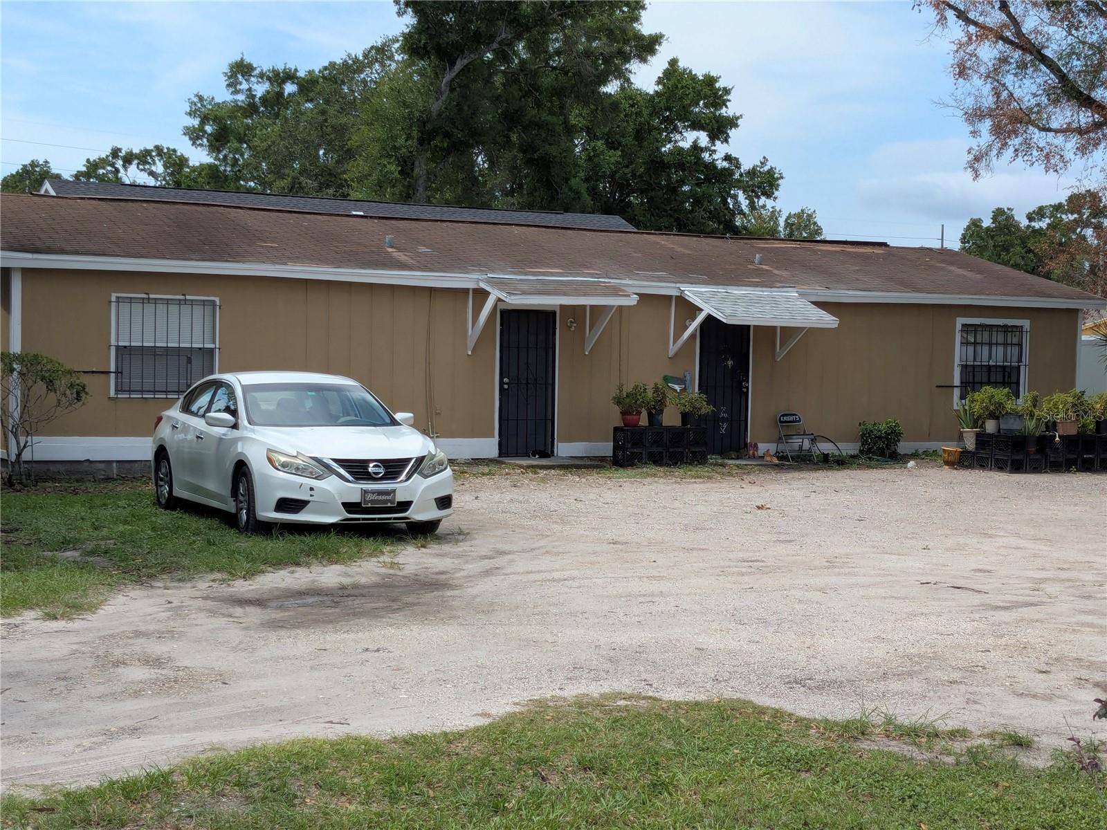 Home in TAMPA — photo 2