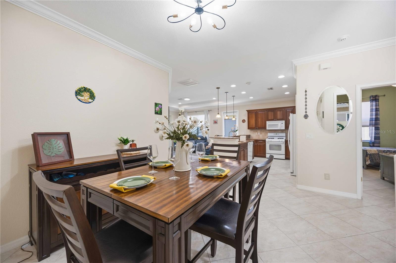 225 MESTRE PL — photo 16