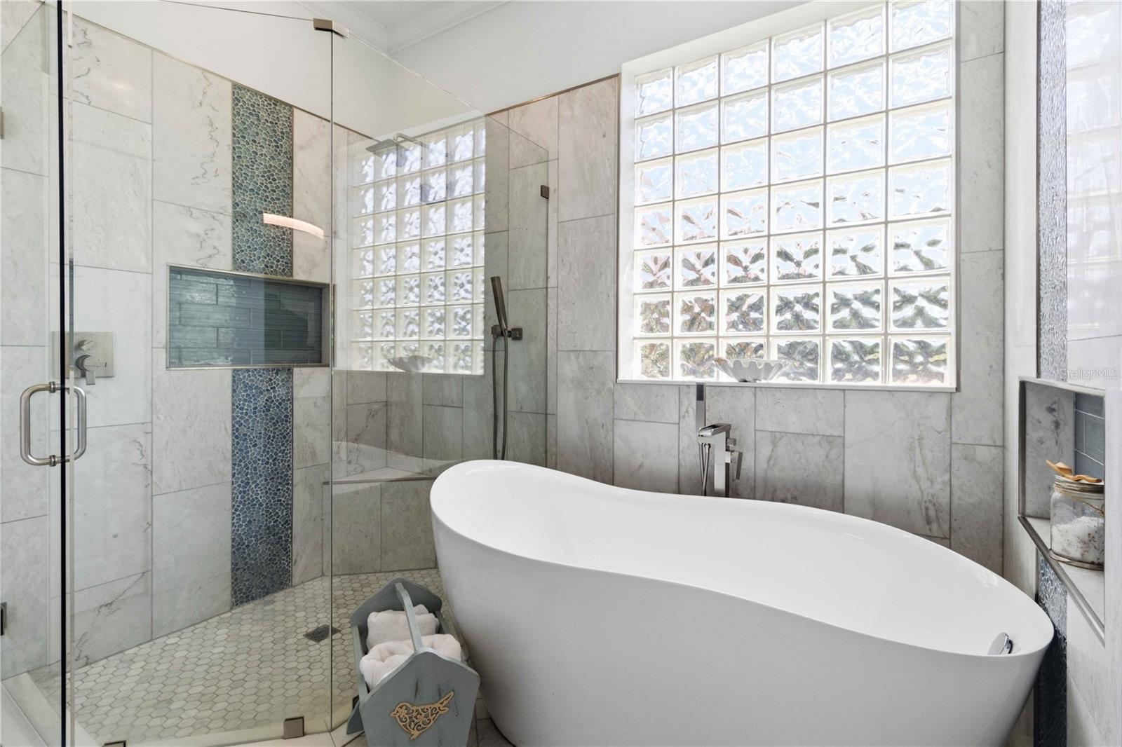 16817 HARRIERRIDGE PL — photo 21