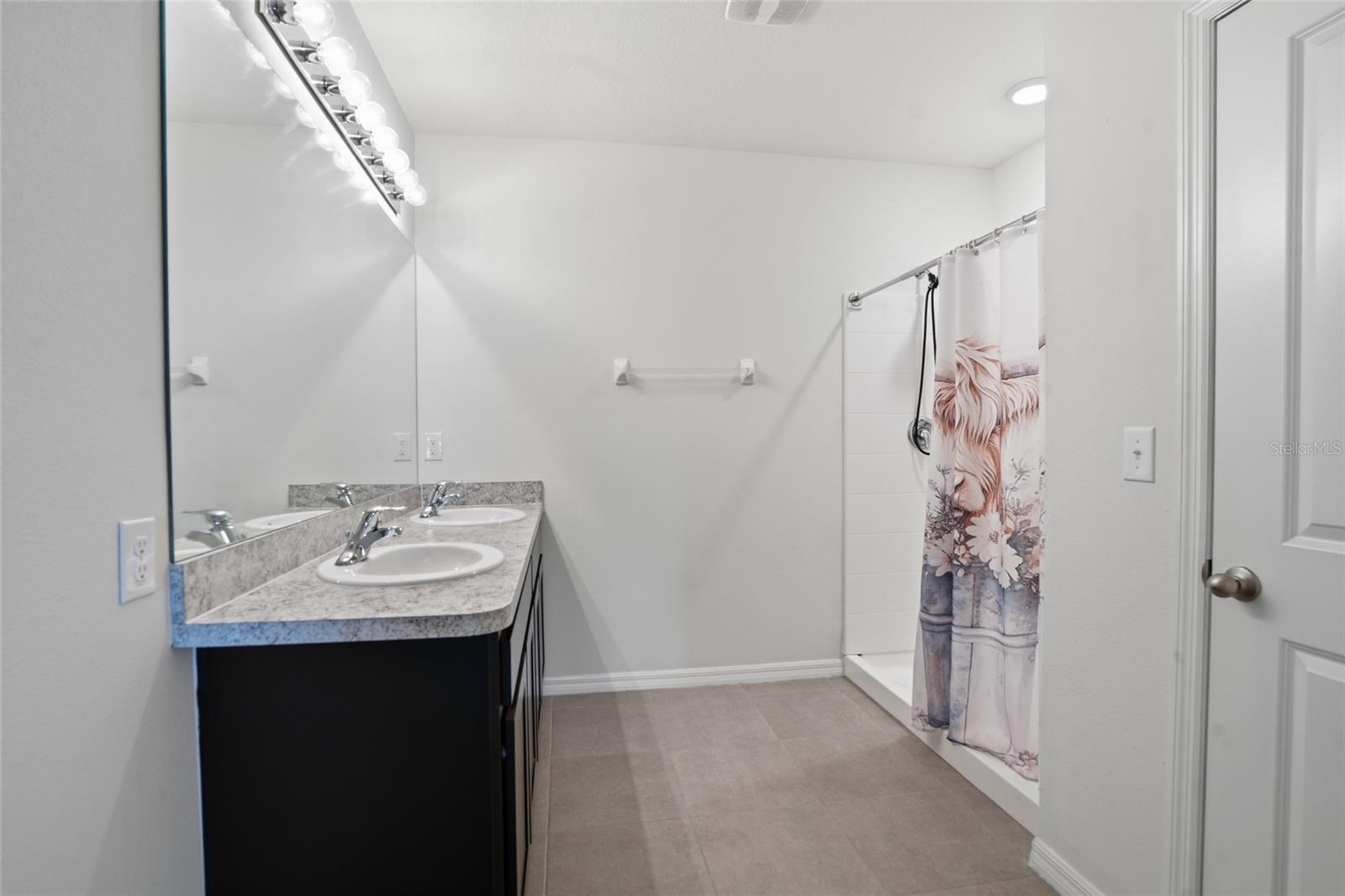 35803 HILLBROOK AVE — photo 19