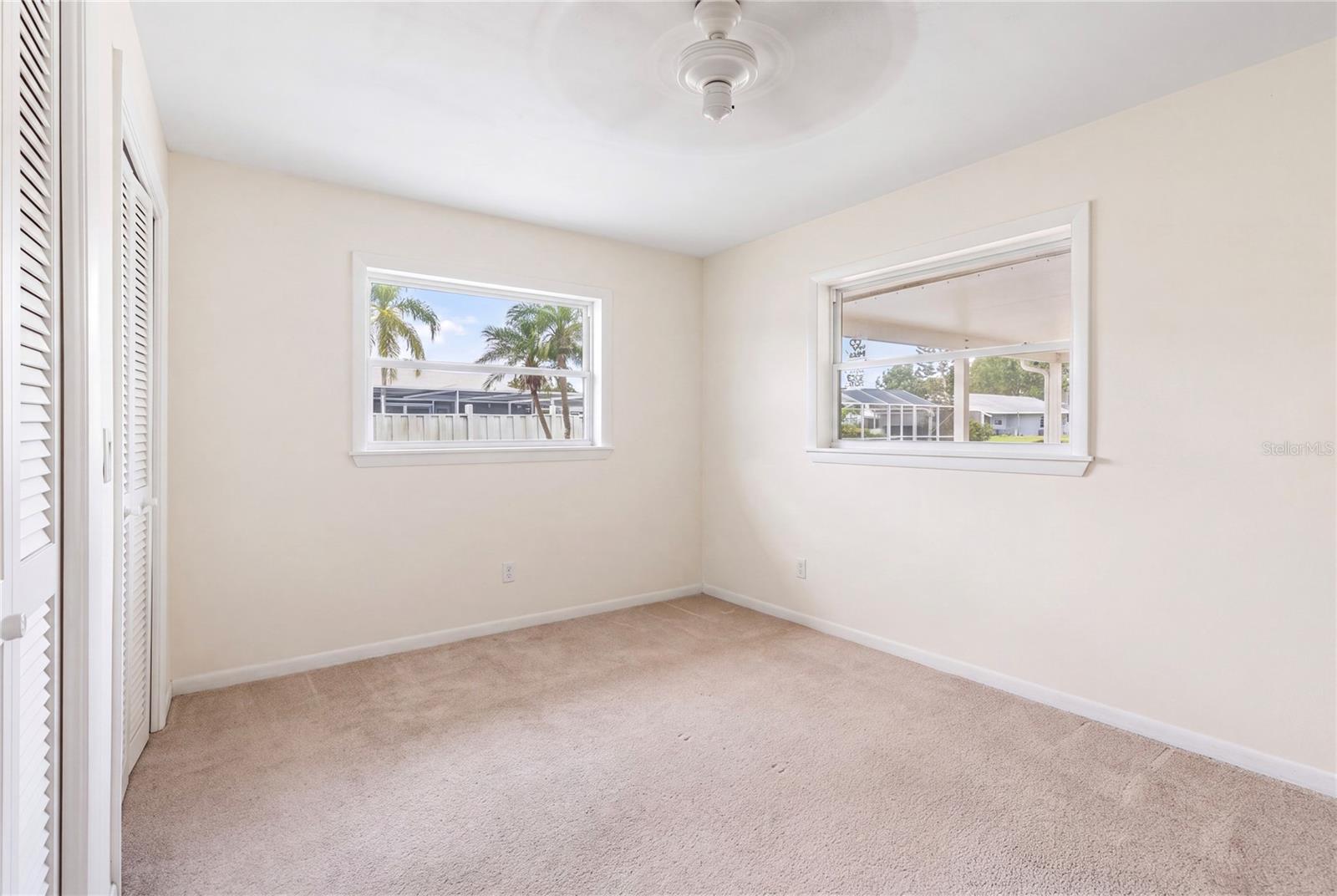 1081 MCFARLAND ST — photo 13