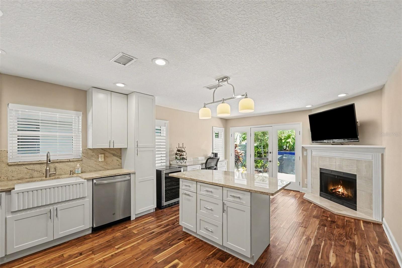 1683 WATERMARK CIR NE — photo 5