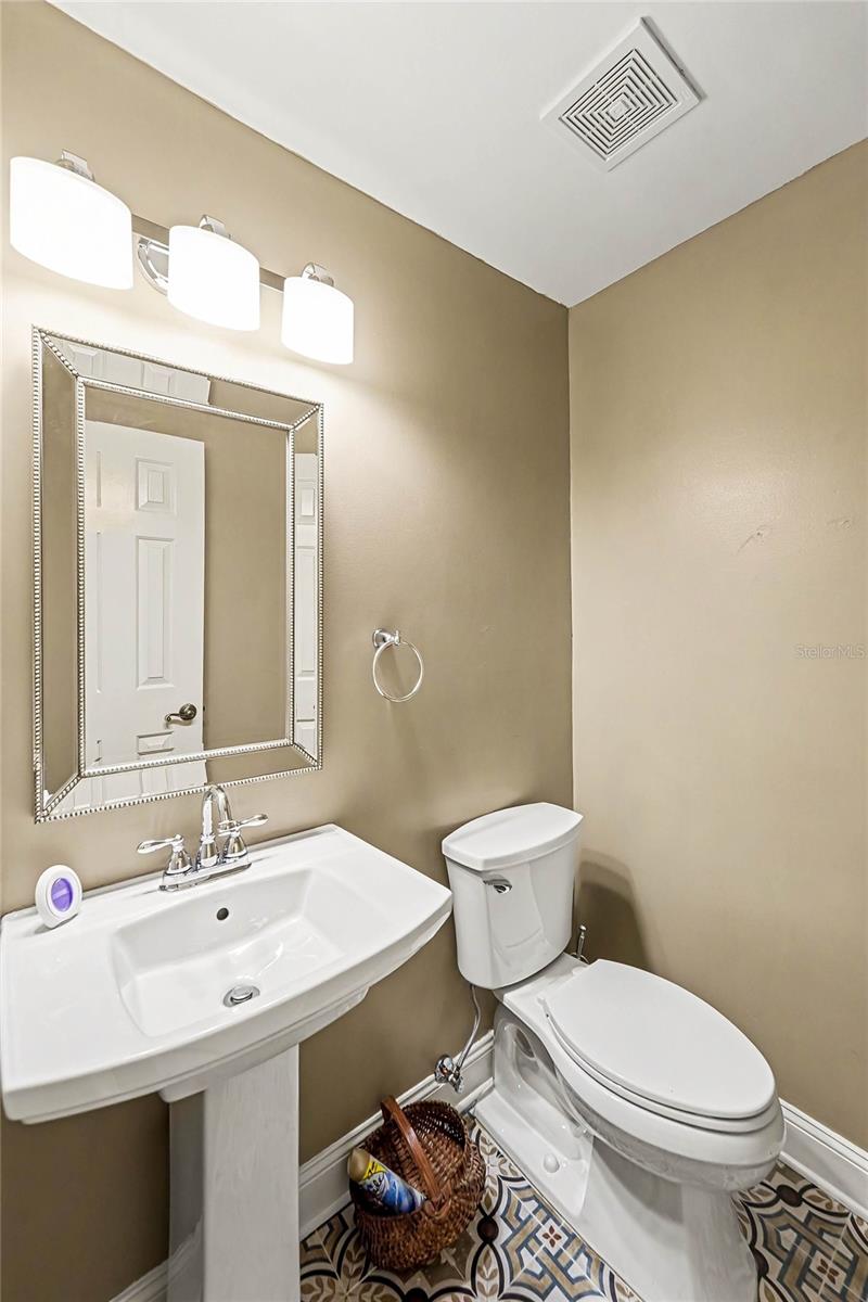 1683 WATERMARK CIR NE — photo 27