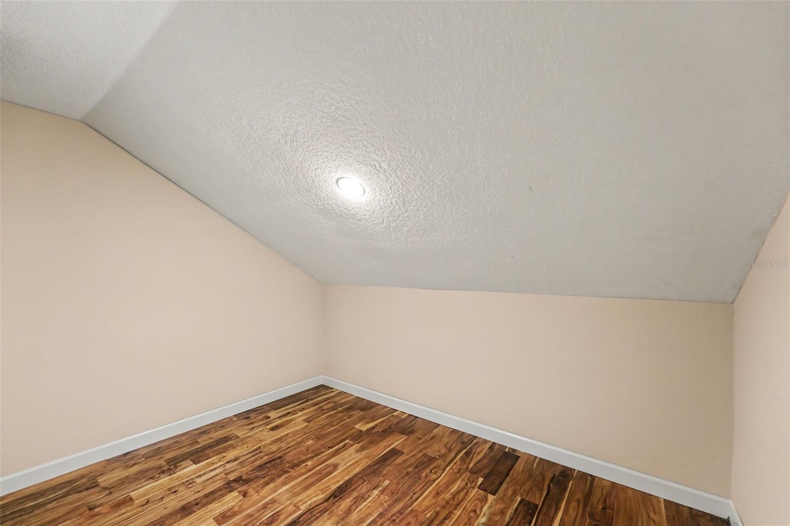 1683 WATERMARK CIR NE — photo 29