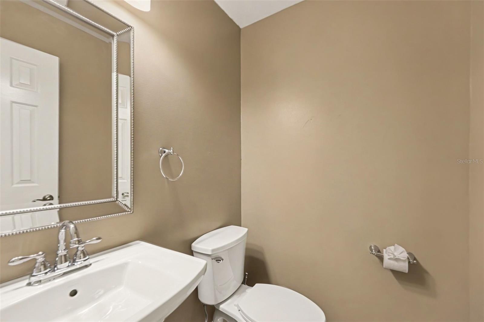 1683 WATERMARK CIR NE — photo 13