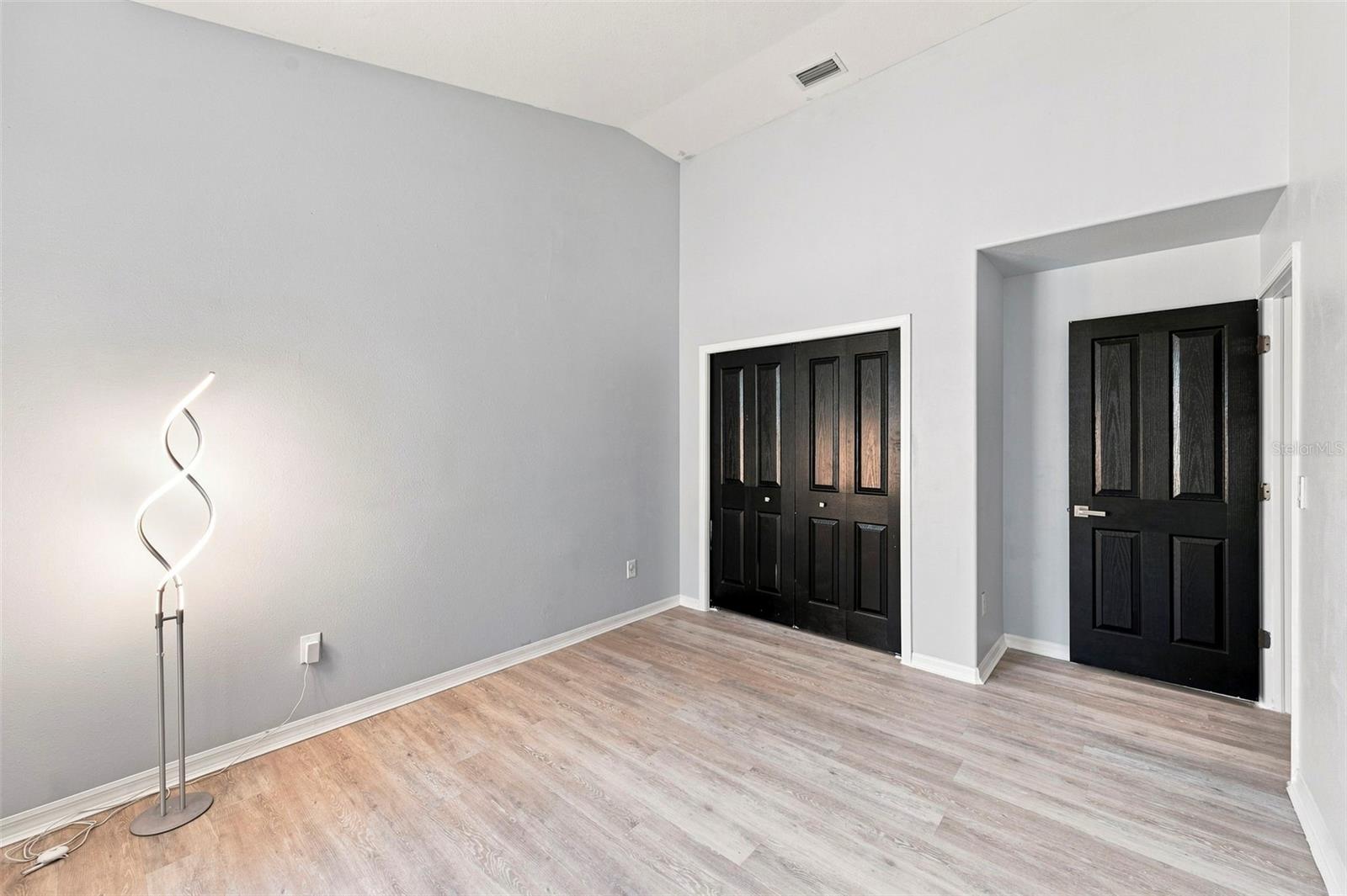 1501 FLATWOOD CT — photo 37