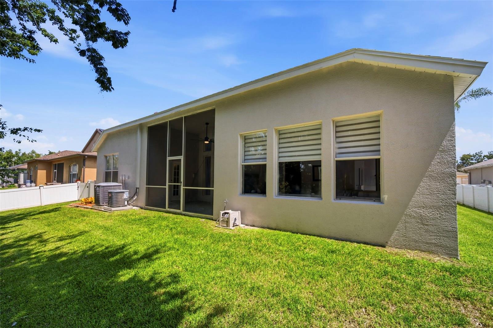 1501 FLATWOOD CT — photo 46