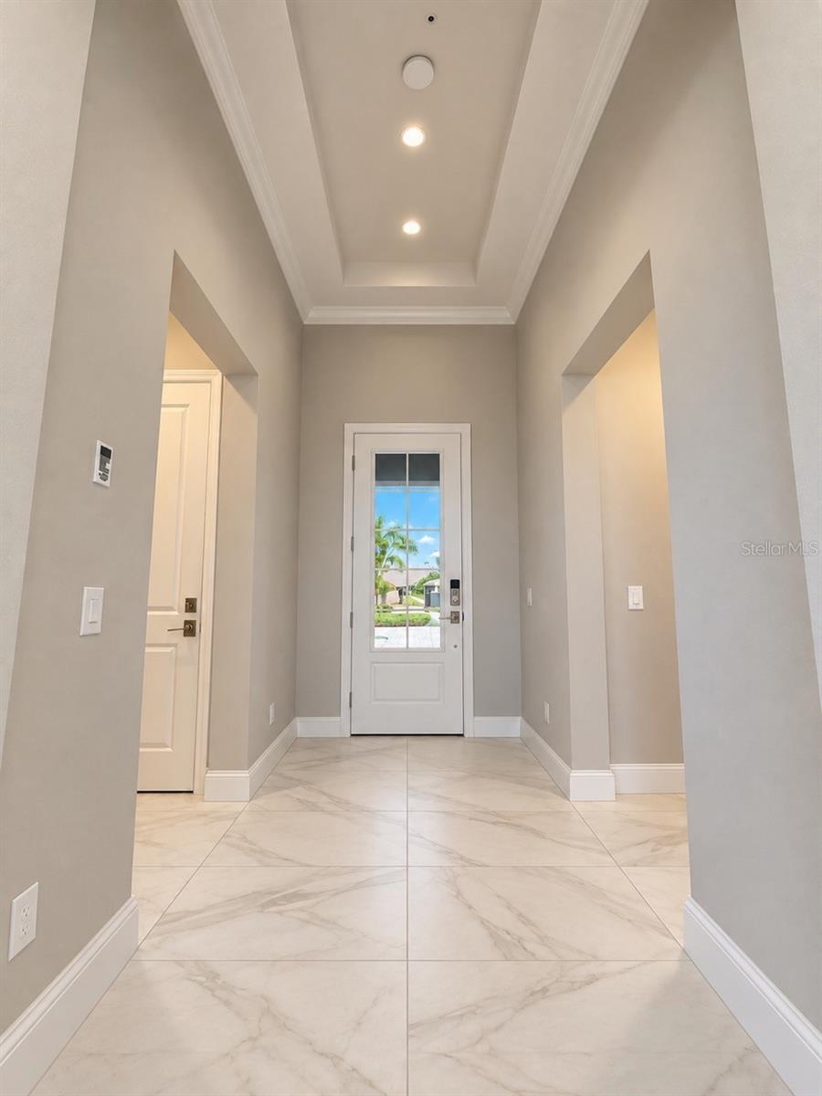 332 BOCELLI DR — photo 2