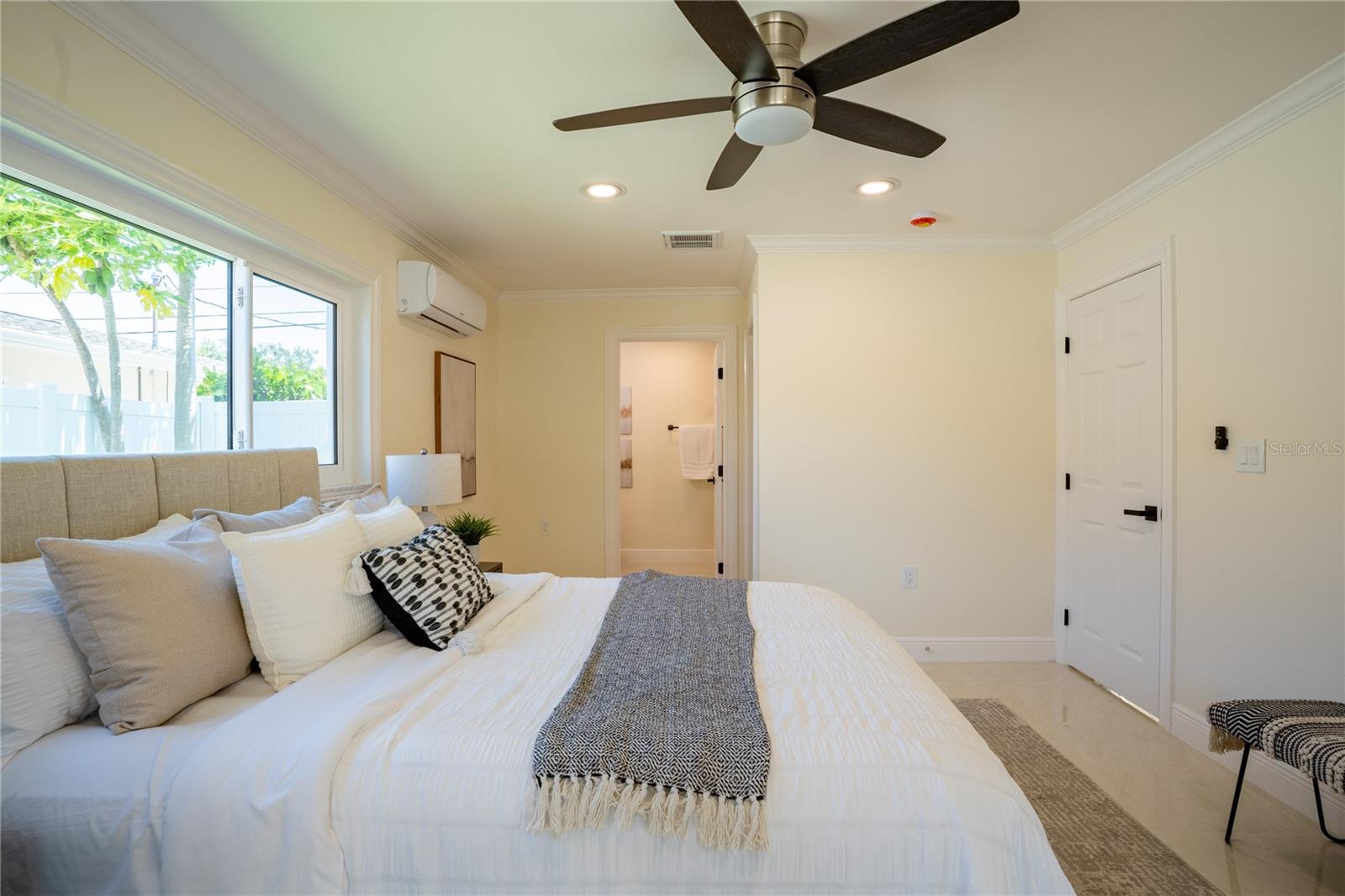 5119 VENETIAN BLVD NE — photo 19