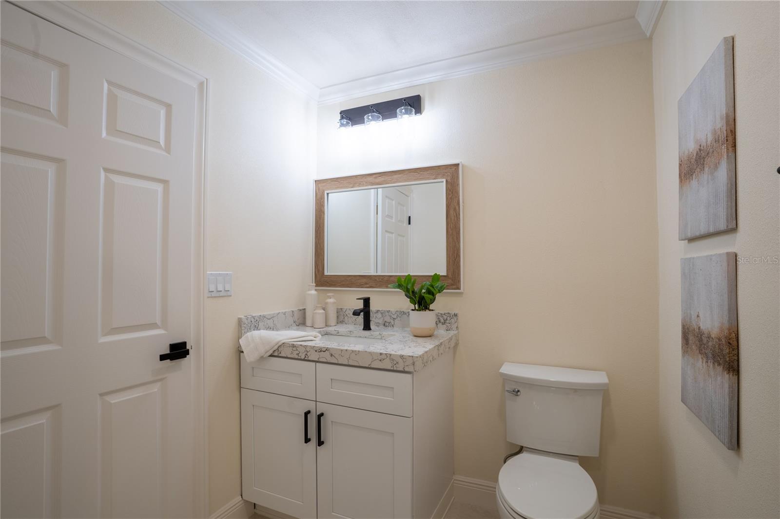 5119 VENETIAN BLVD NE — photo 26